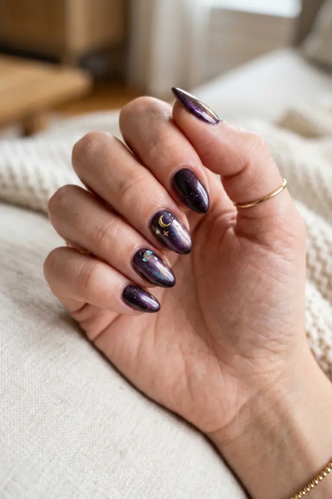Soft -Almond -Claws