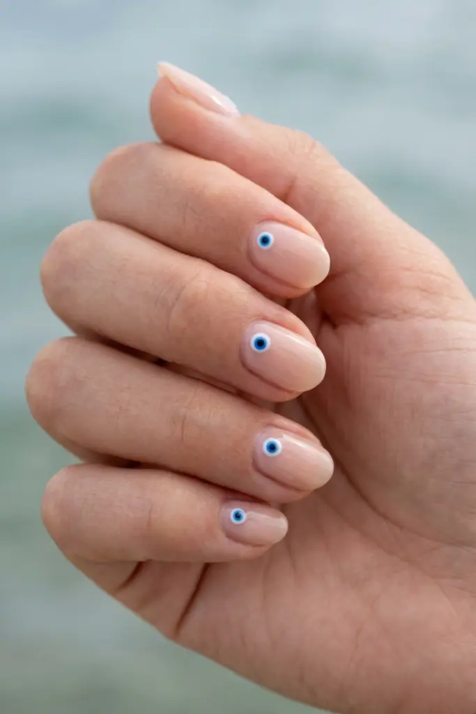 Minimalist- Evil- Eye- Accents